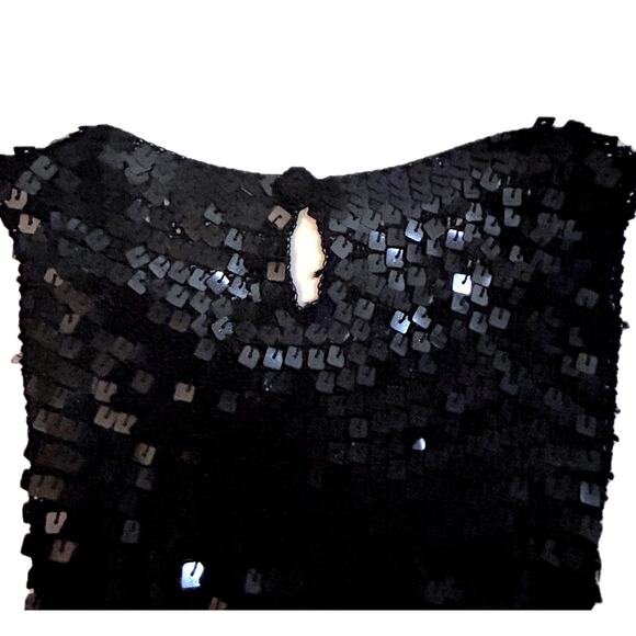VINTAGE Black Sparkly Sequins Mesh Crochet Sleeveless Top Medium NWOT - Picture 3 of 11